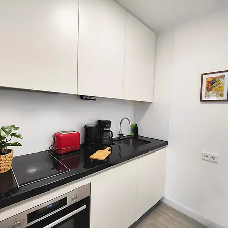 Prime Garden-view Apartment *