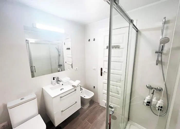 Prime Garden-view Apartment *