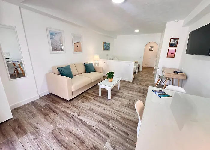 Prime Garden-view Apartment Arona (Tenerife)