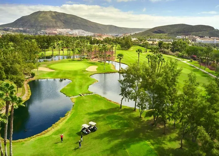 Prime Garden-view Apartment