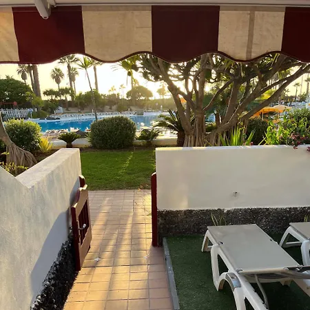 Prime Garden-view Apartment