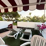 Prime Garden-view Апартаменты Арона